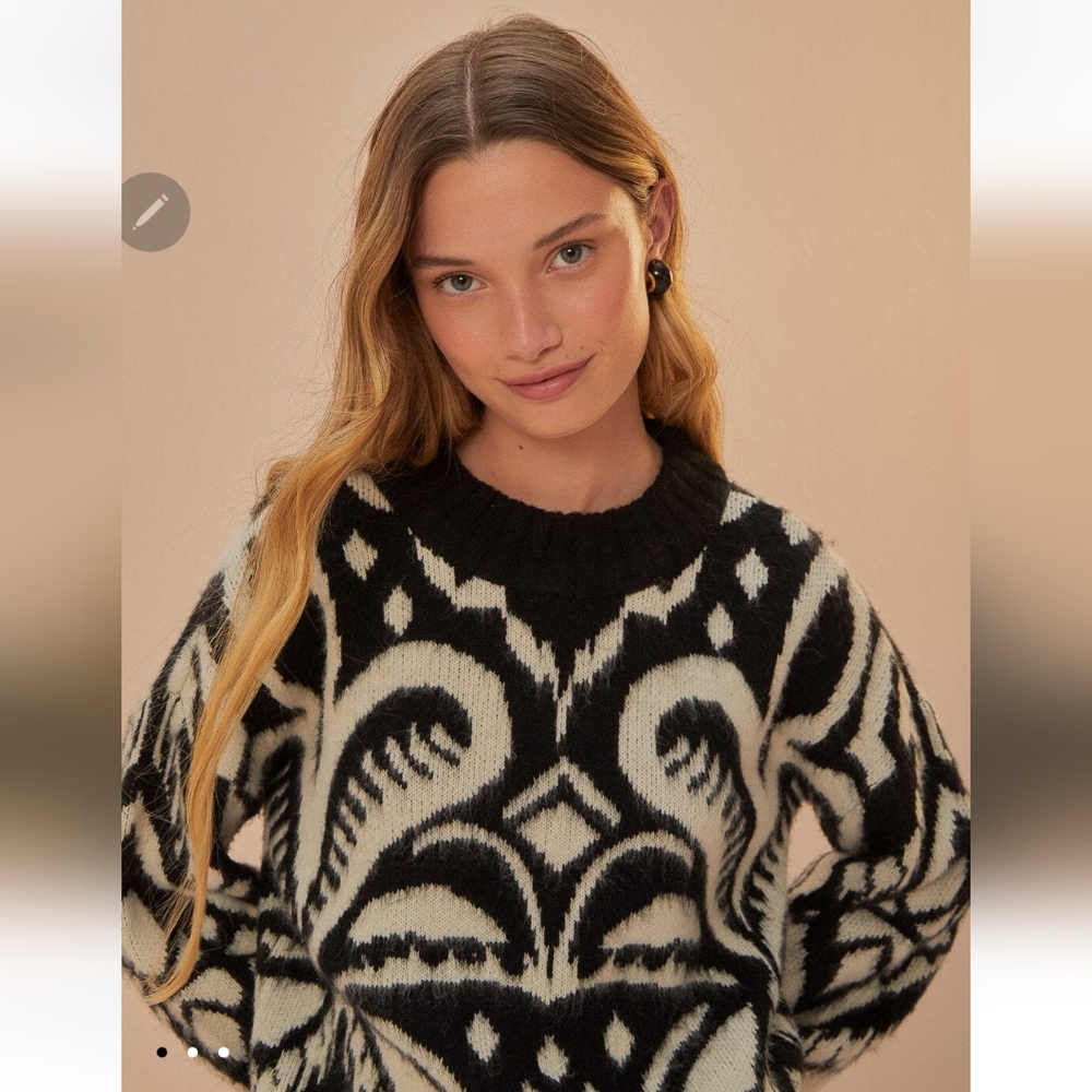 Farm Rio Sweater - Picture 4 of 9